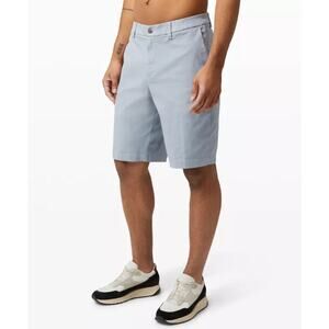 LULULEMON Commission Short Relaxed 11"‎ Qwick Oxford Cotton Pale Blue Mens Sz 34